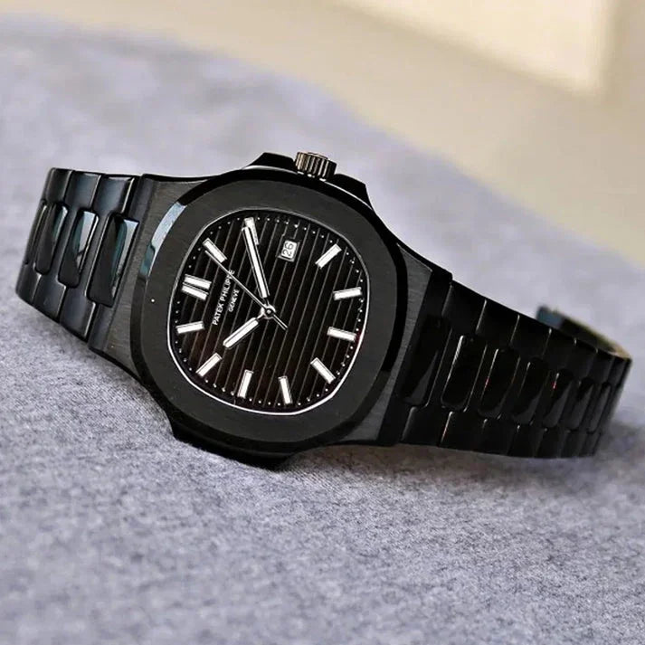 PATIK PHILLEP;BLACK DAIL NUTILUS